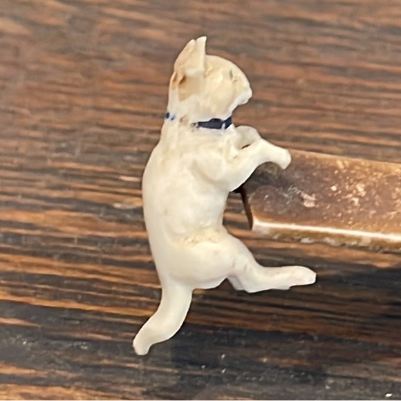 Vintage cats on a seesaw with mouse - Picture 2 of 4